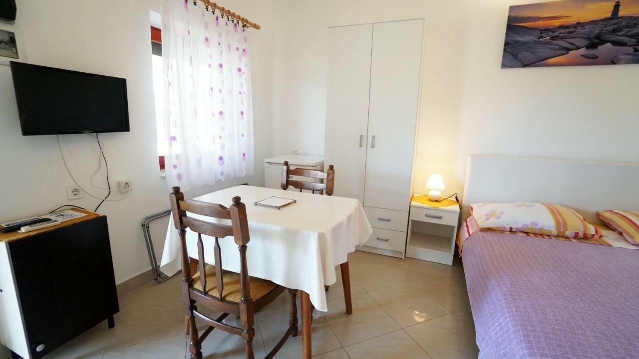 Apartments Roberta Kožino Екстериор снимка