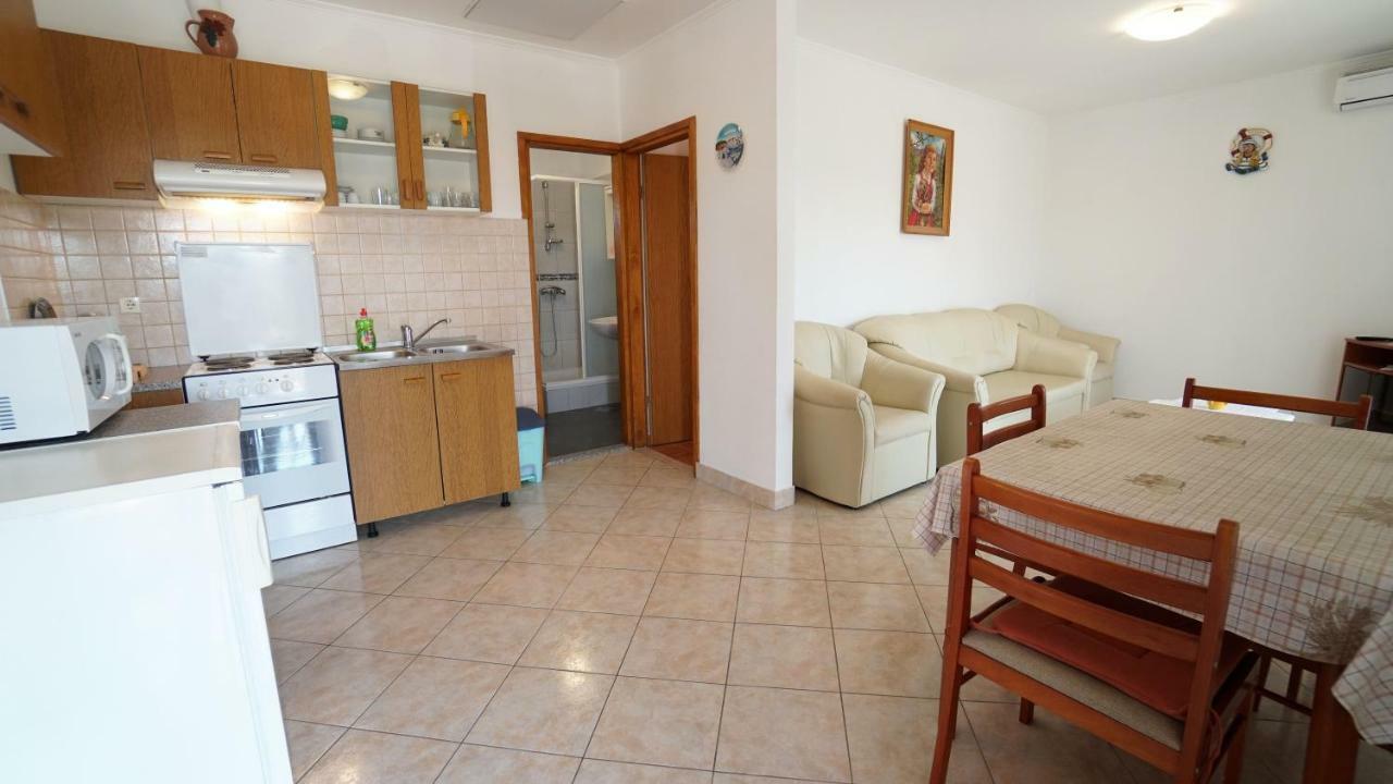 Apartments Roberta Kožino Екстериор снимка